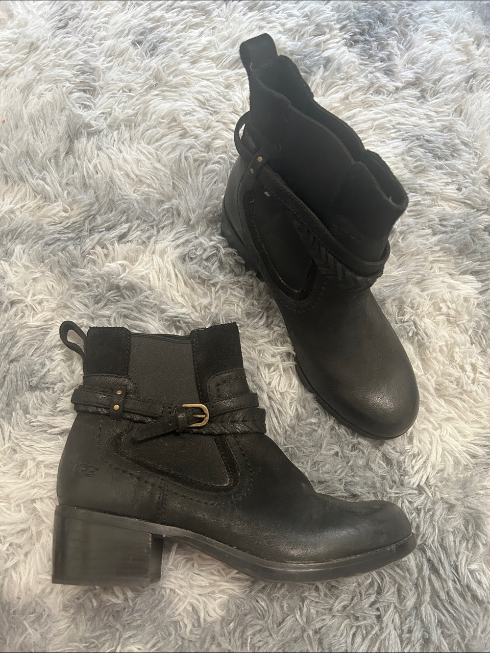 🆕 UGG Fur & Leather Ankle Boots Braided Strap